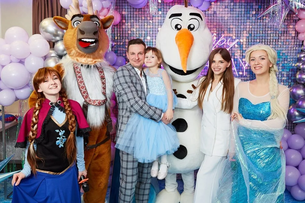 Ice Princess Palace — birthday party with Hello Party entertainers