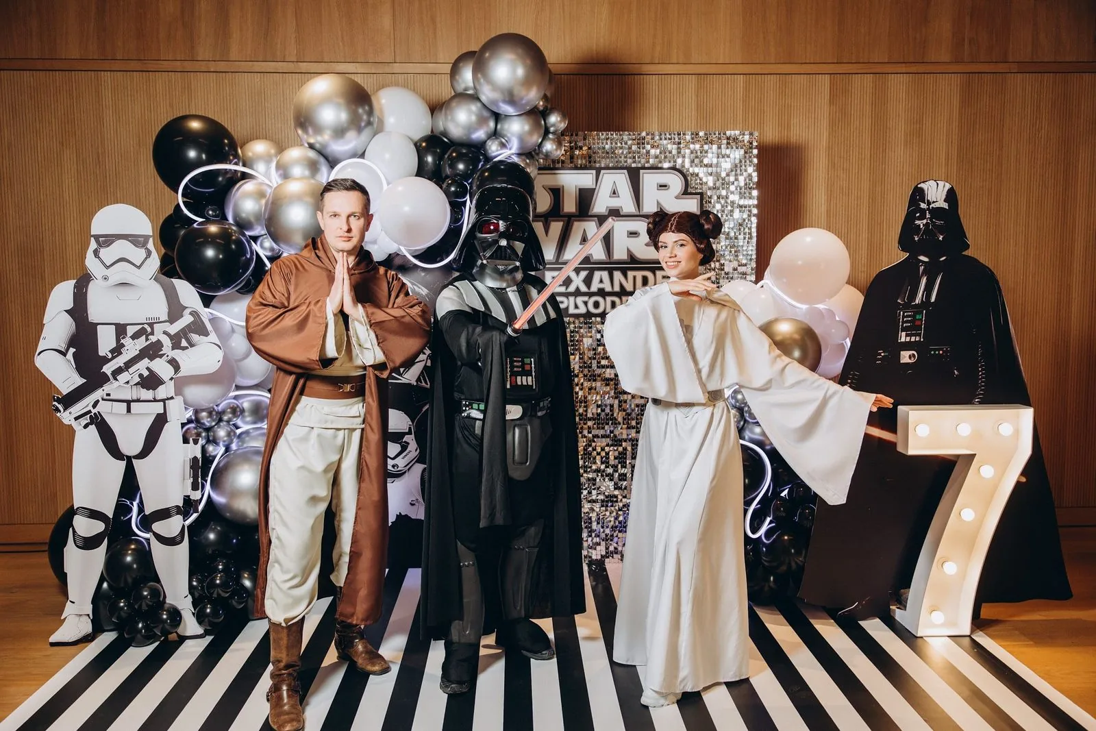 Star Party — birthday party with Hello Party entertainers